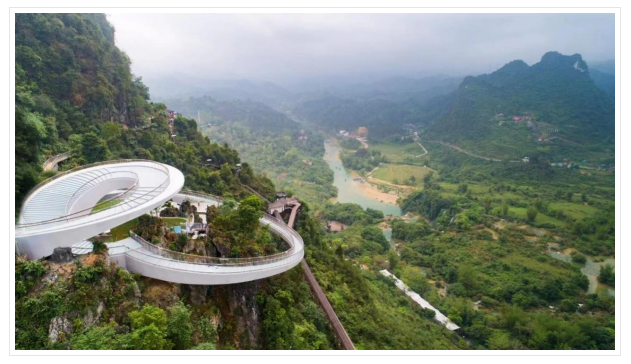 bb9e8f43-2eb2-4881-864d-ff311653f4bb1725611735608