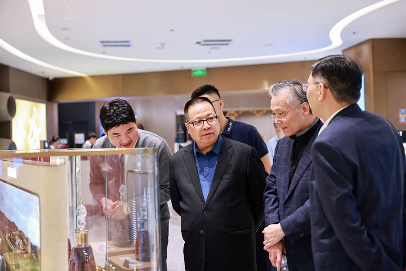 9d8fabcc-4607-4671-a496-da2dbf9a25241734754305355