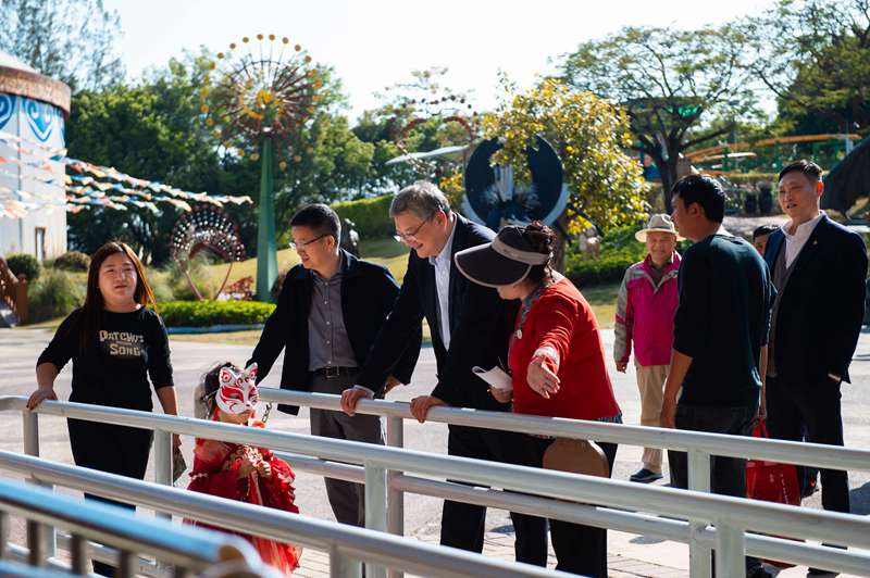 c5449044-cd3b-473e-8afb-38457a6447431738242836017