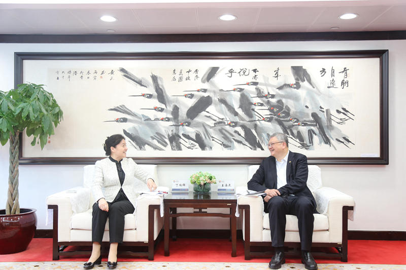 8008381a-b15a-48c8-bdc0-43b9c53d79381743436080191